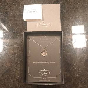 NWT! Sterling snowflake necklace